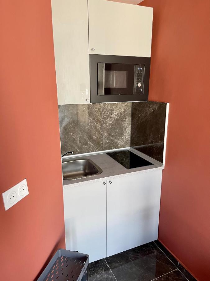 Le17 Furnished Studios Париж Екстер'єр фото